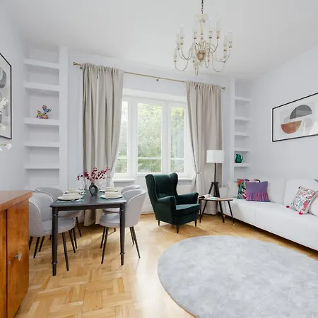 Elegant Filtry With Parking In By Renters *