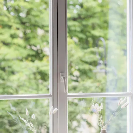 Elegant Filtry With Parking In By Renters *